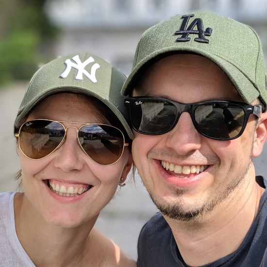 Tina und Christian mit Kappe